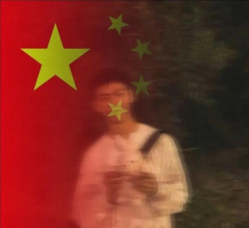冰洞逃生